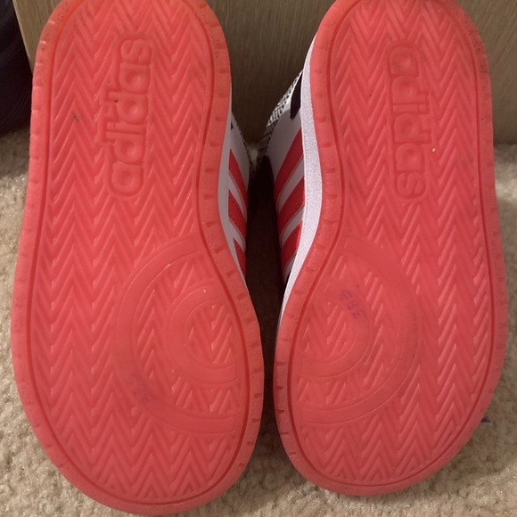 Adidas - Picture 5 of 5